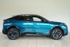 Peugeot e-3008