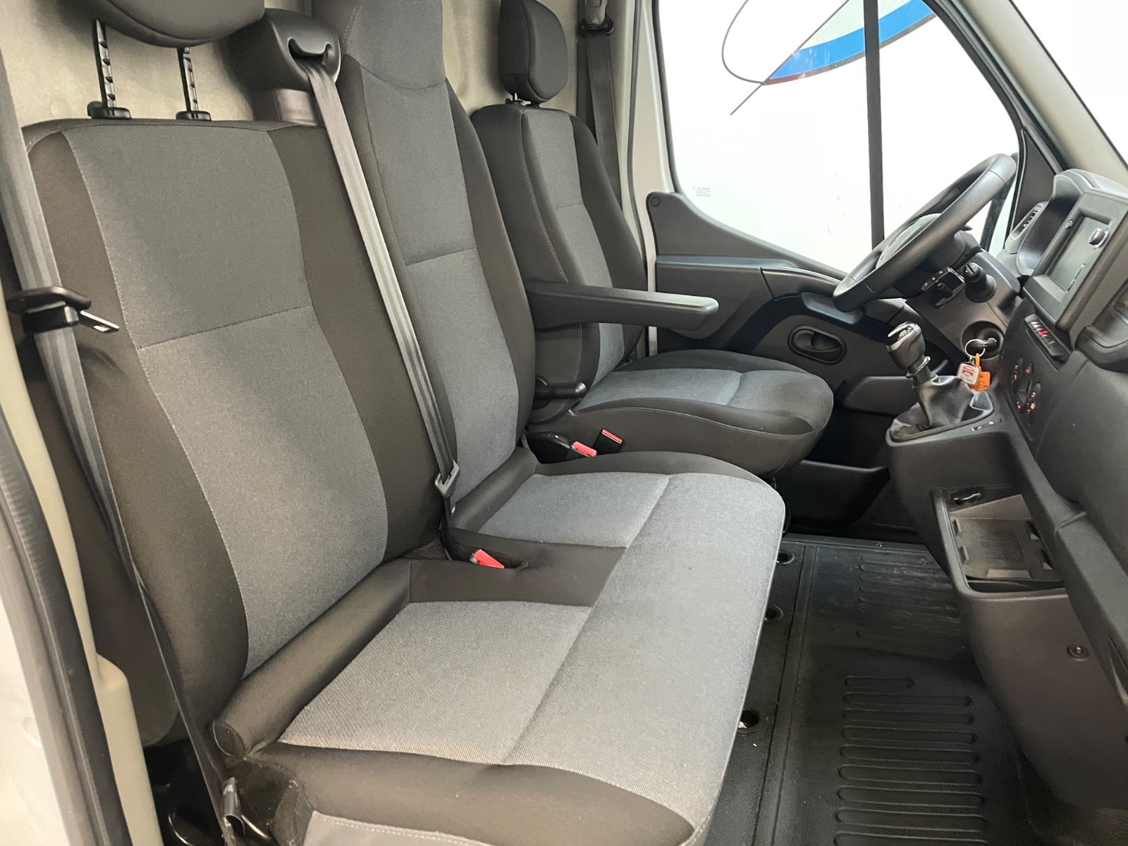 Billede af Renault Master IV T33 2,3 dCi 150 L2H2 Kassevogn