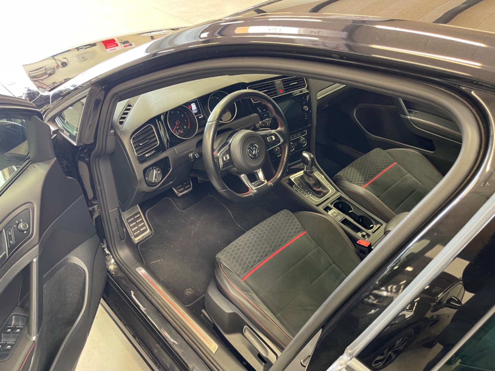 Billede af VW Golf VII 2,0 GTi DSG