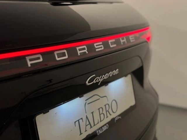 Porsche – Cayenne
