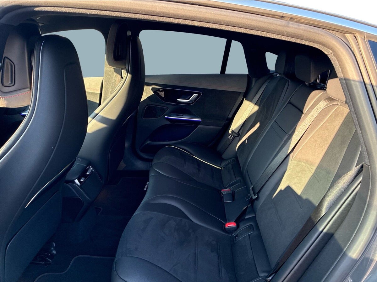 Mercedes EQE350+ AMG Line billede 12