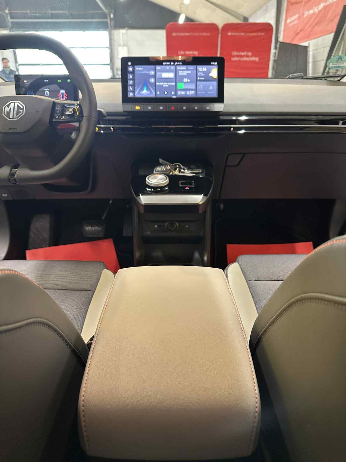 Billede af MG 4 64 Luxury