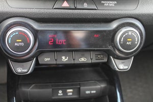 Kia Stonic T-GDi Attraction+