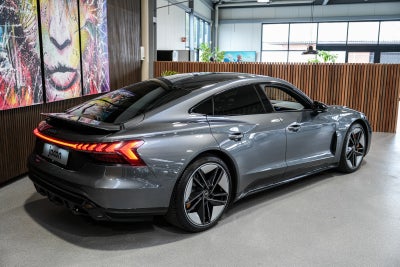 Audi e-tron GT