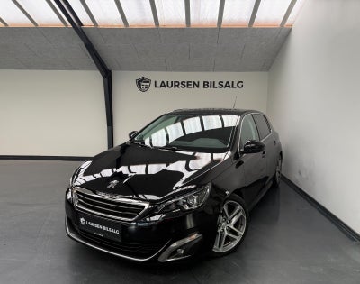 Peugeot 308 1,2 e-THP 130 Allure EAT6 5d