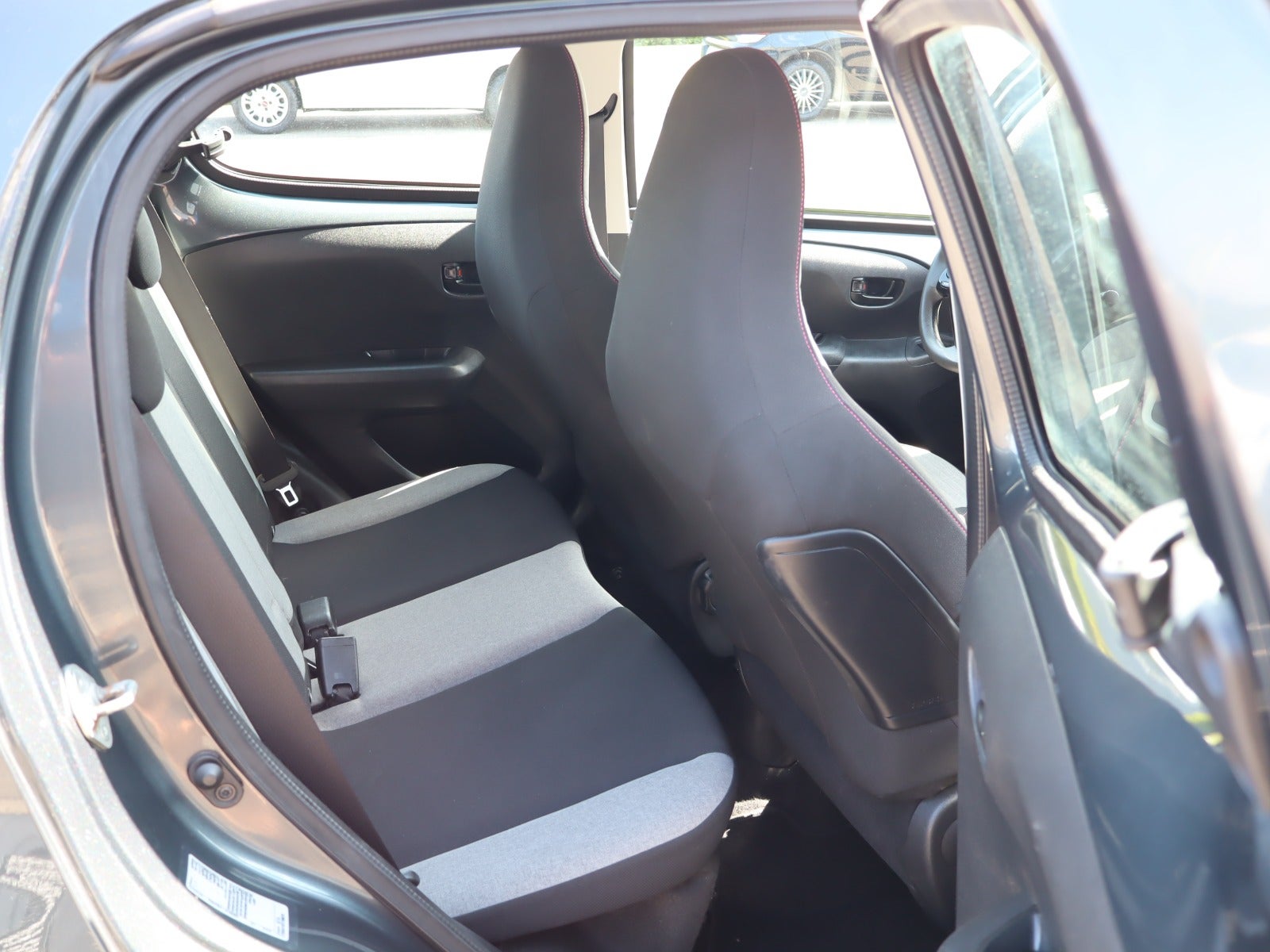 Billede af Citroën C1 1,0 VTi Street+
