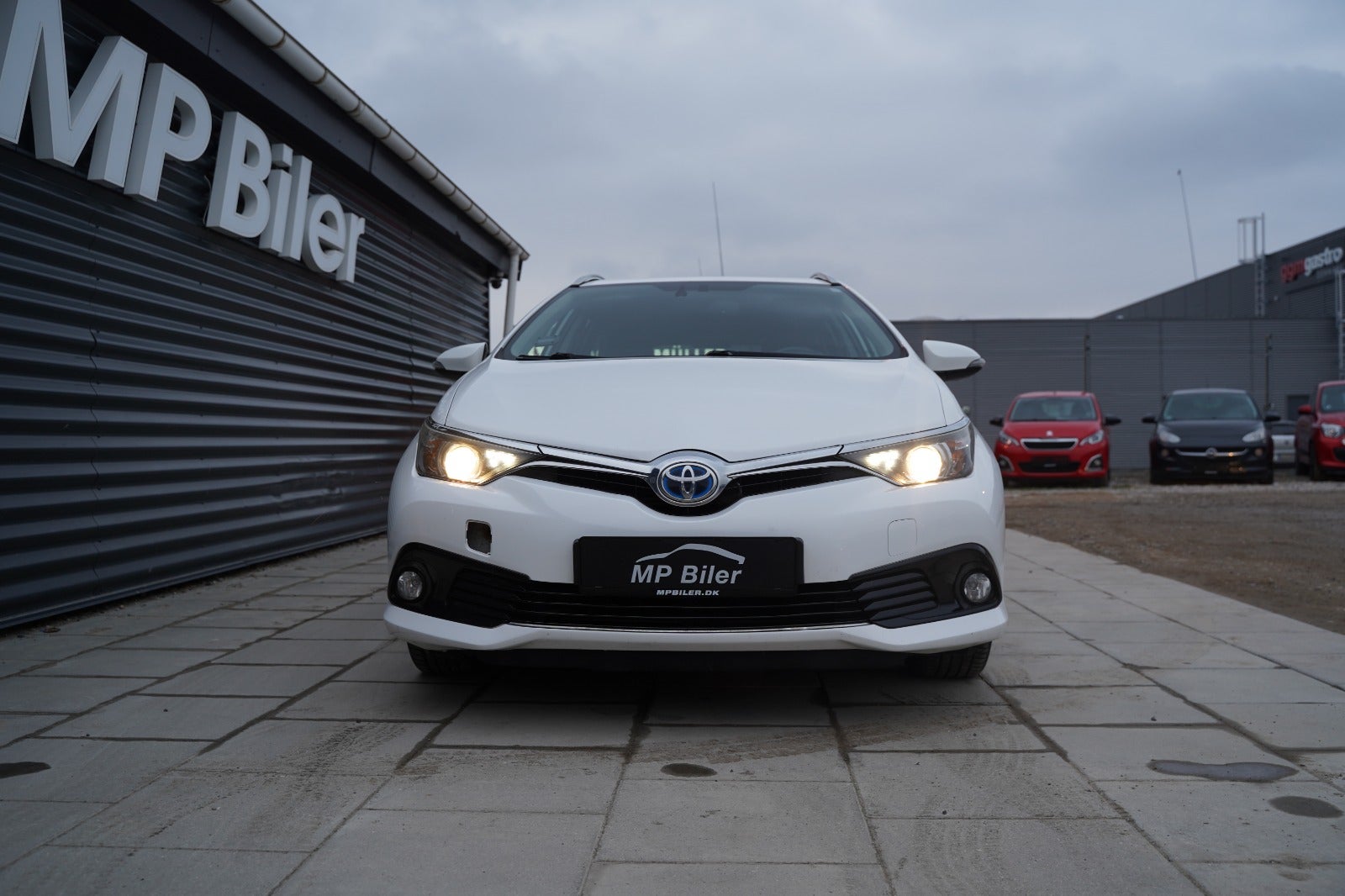 Billede af Toyota Auris 1,8 Hybrid H2 Comfort Touring Sports CVT