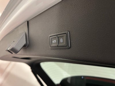 Audi e-tron S-line quattro Van