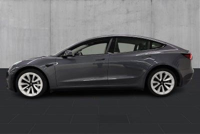 Tesla Model 3 Long Range AWD - 1