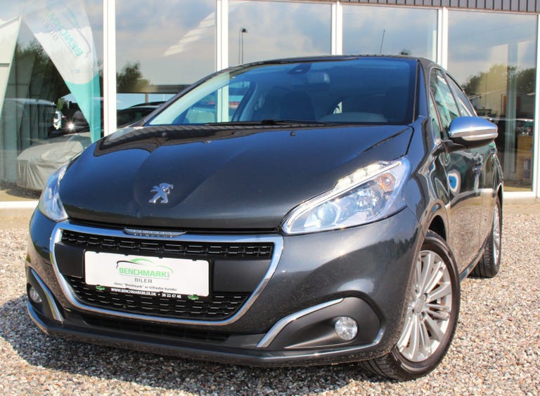 Peugeot 208 BlueHDi 100 Desire