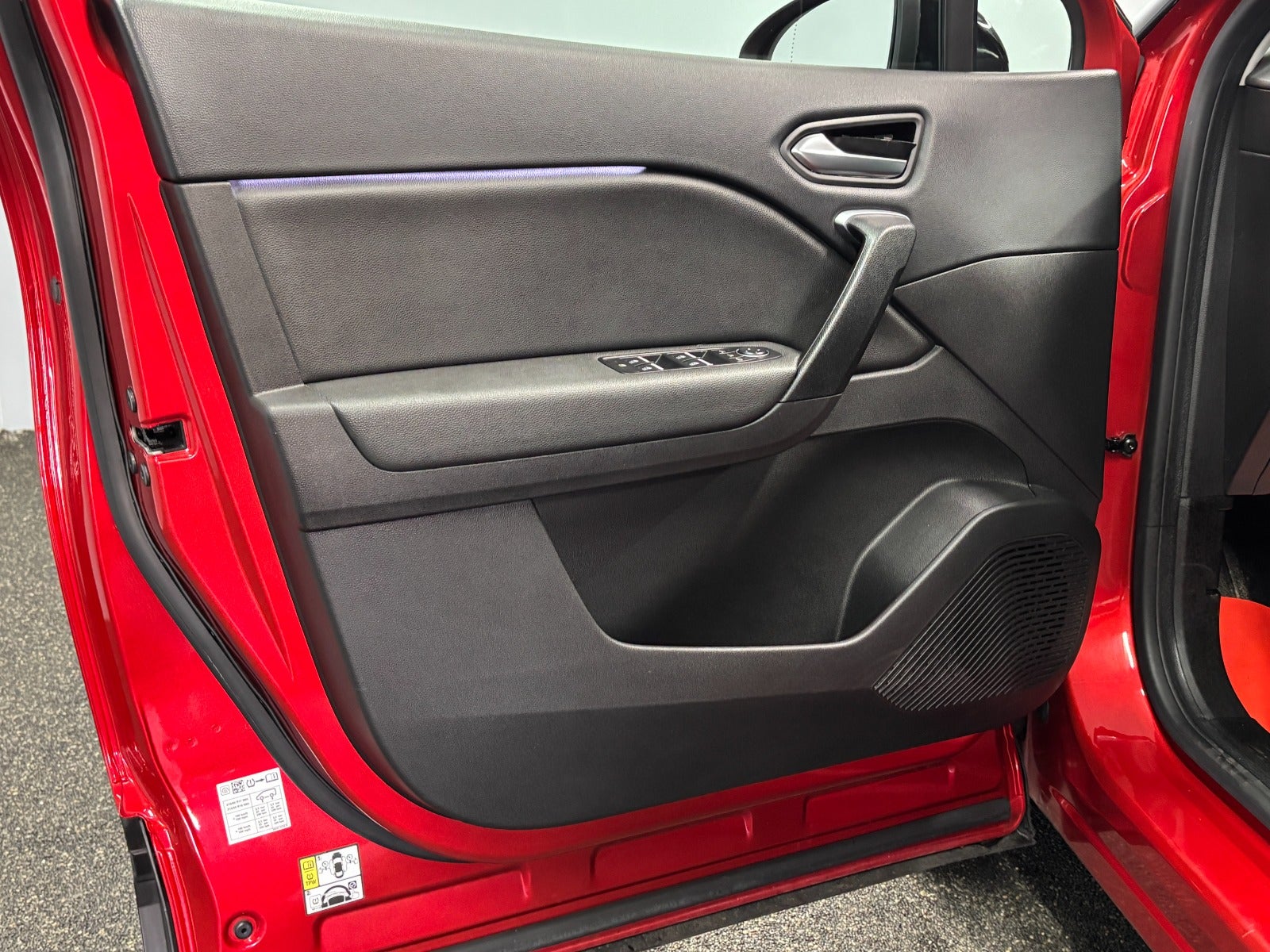 Billede af Renault Captur 1,6 E-Tech Intens