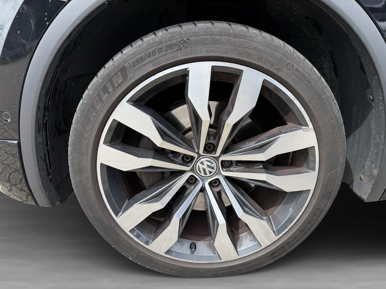 Billede af VW Tiguan 2,0 TSi 220 R-line DSG 4Motion