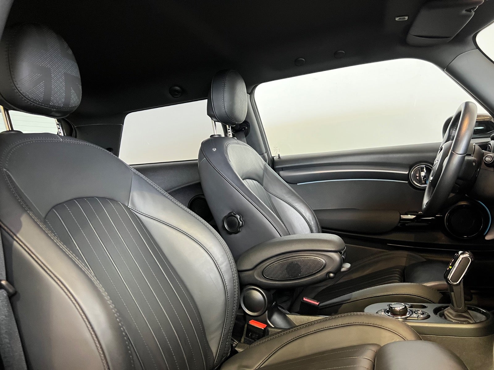 MINI Cooper SE Yours Trim