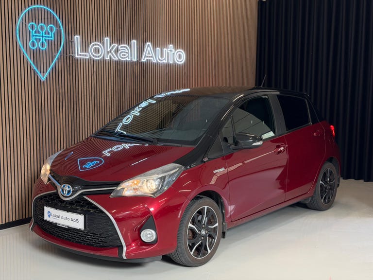 Toyota Yaris Hybrid H3 e-CVT