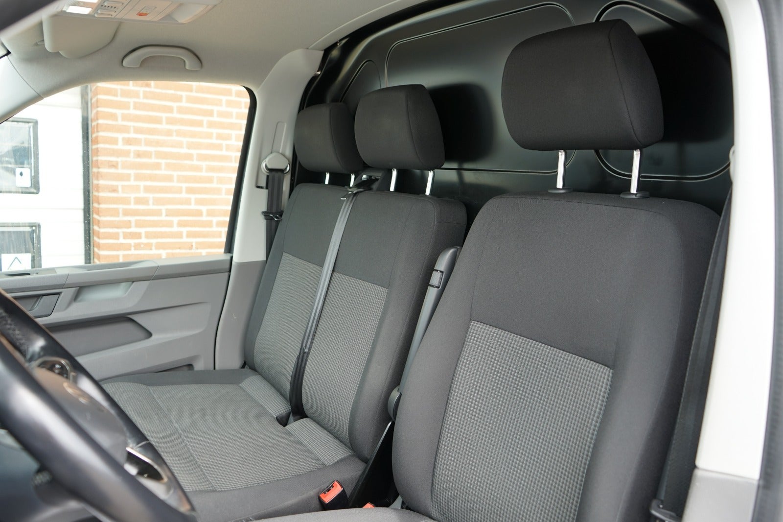 Billede af VW Transporter 2,0 TDi 150 Kassevogn DSG lang