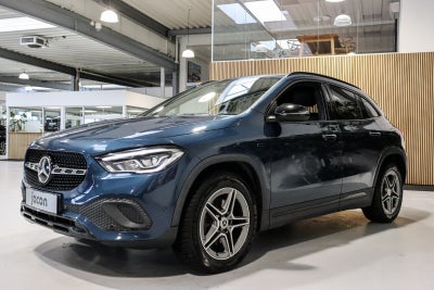 Mercedes GLA250 e