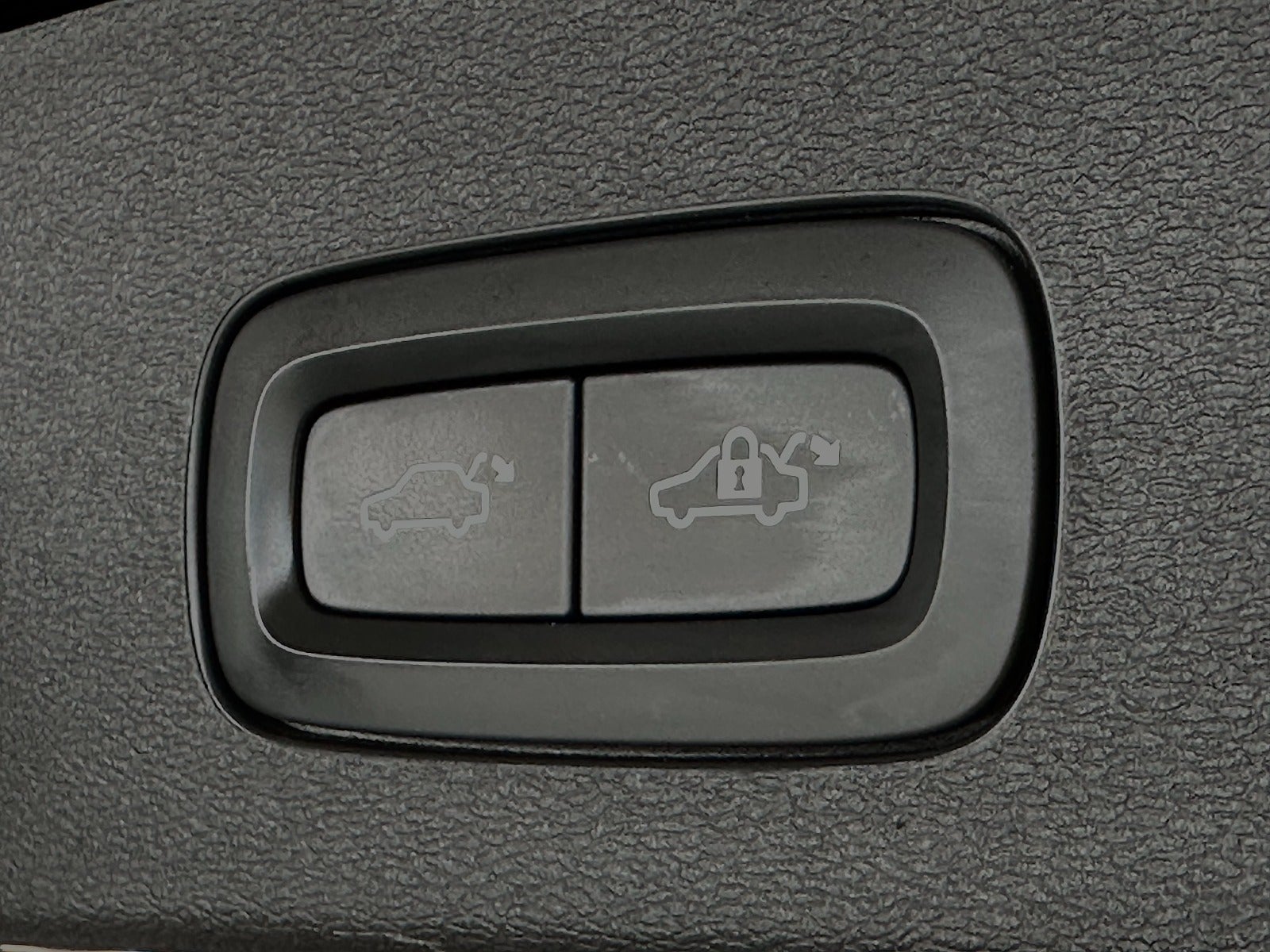 Billede af Volvo V60 2,0 T6 ReCharge Inscription aut. AWD Van