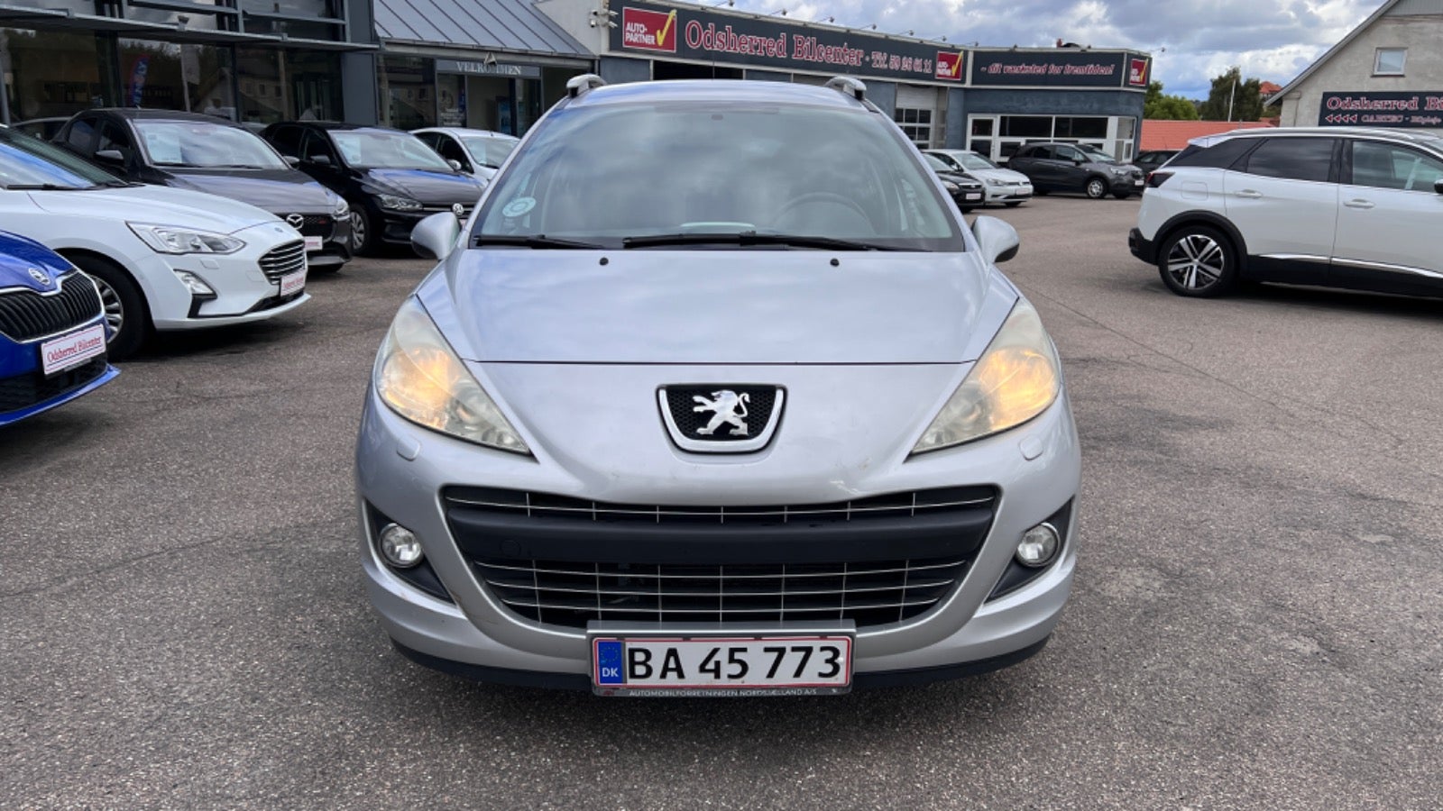 Peugeot 207 2012