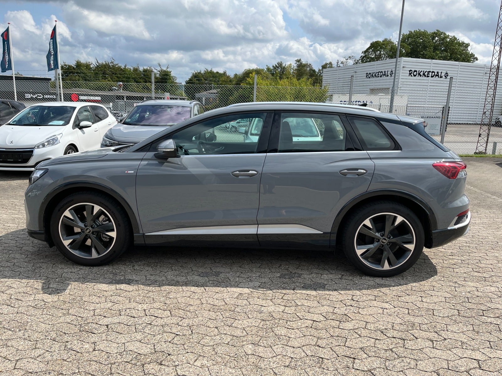 Billede af Audi Q4 e-tron 45 edition S-line