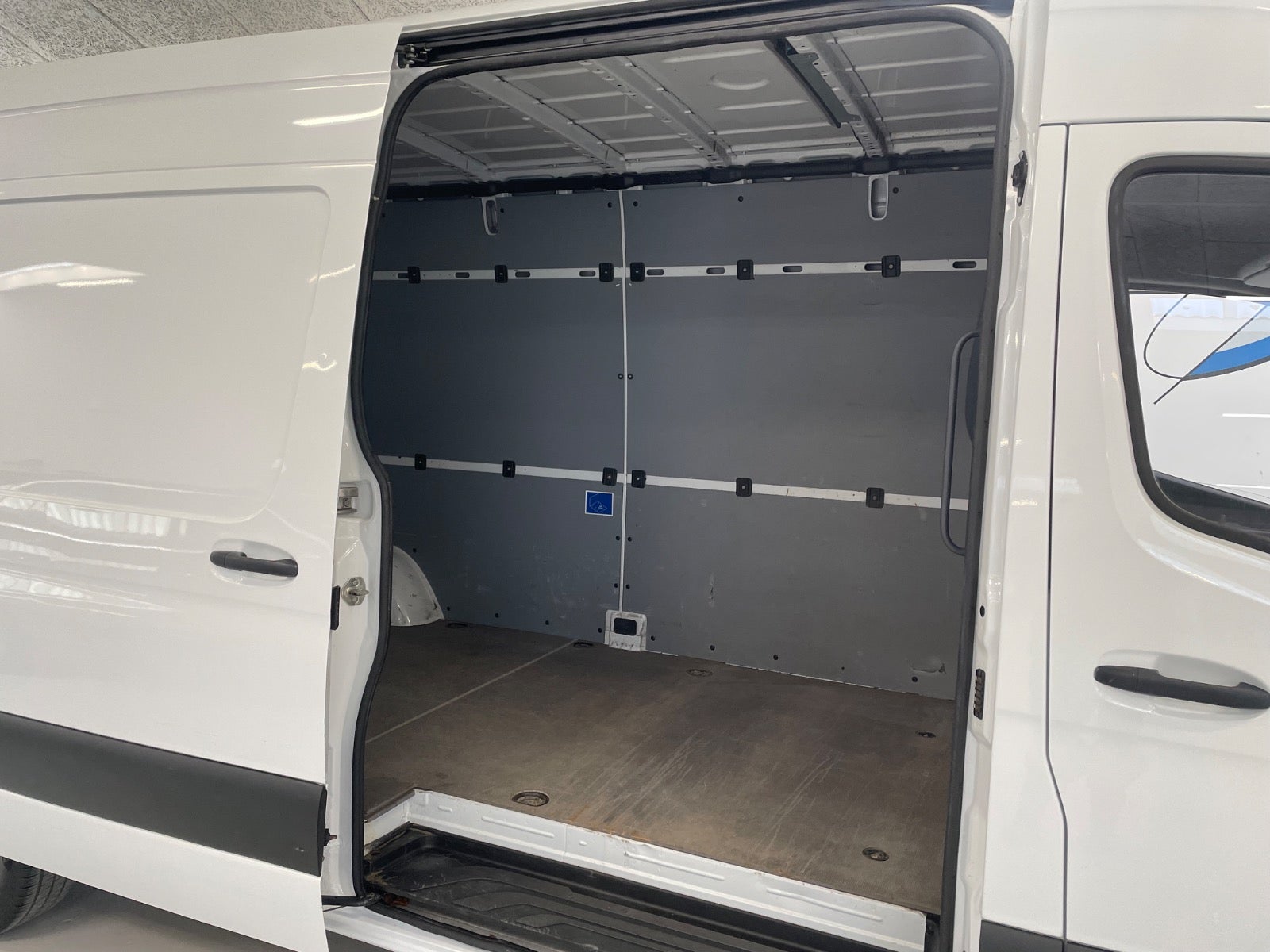 Billede af Mercedes Sprinter 317 2,0 CDi A3 Kassevogn aut. RWD