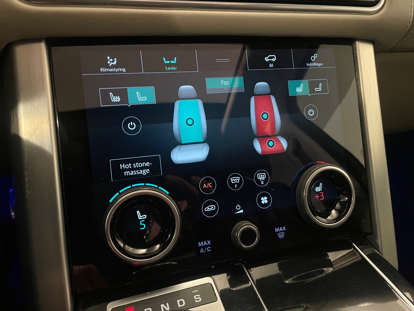 Land Rover – Range Rover