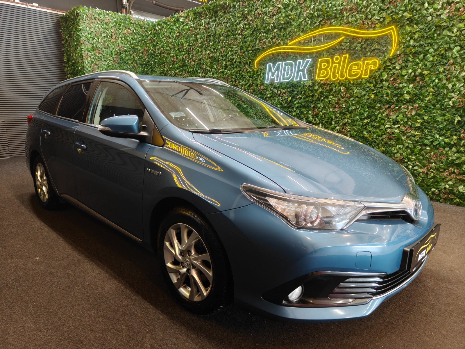 Billede af Toyota Auris 1,8 Hybrid H2 Comfort Touring Sports CVT