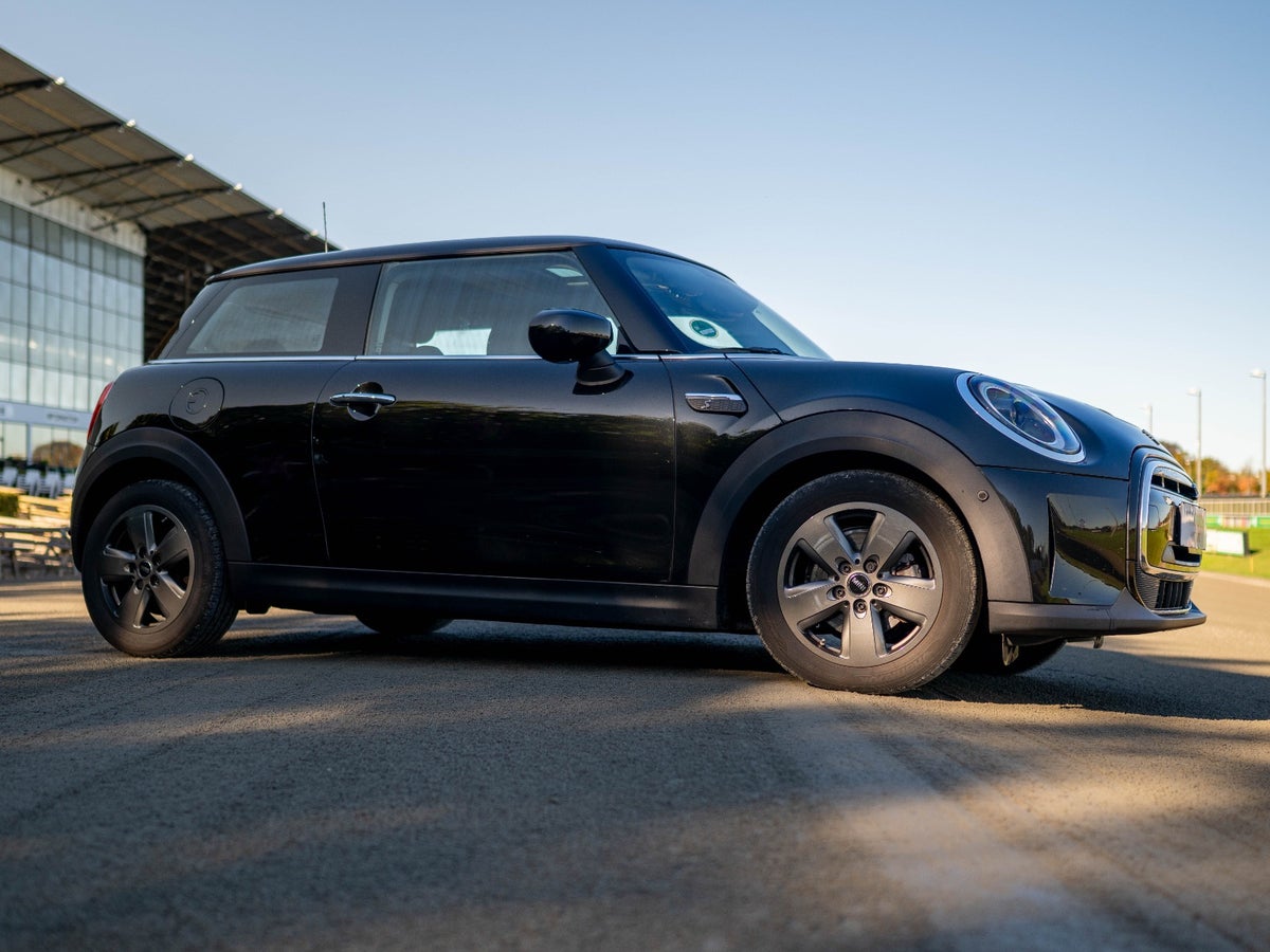 2023 MINI Cooper SE