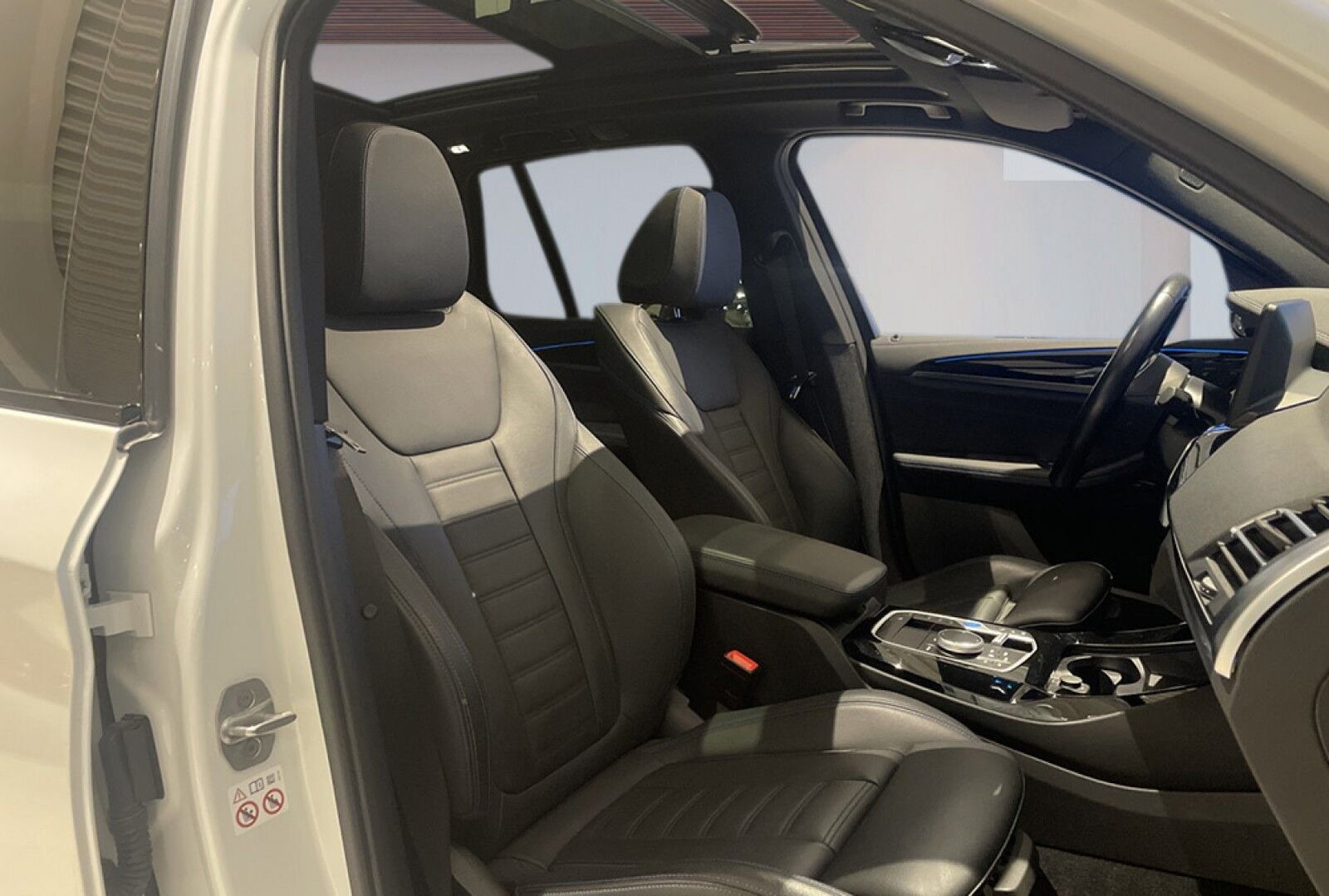 BMW iX3 Charged Plus M-Sport