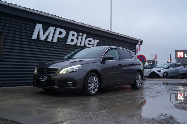 Peugeot 308 1,5 BlueHDi 130 Prestige Sky