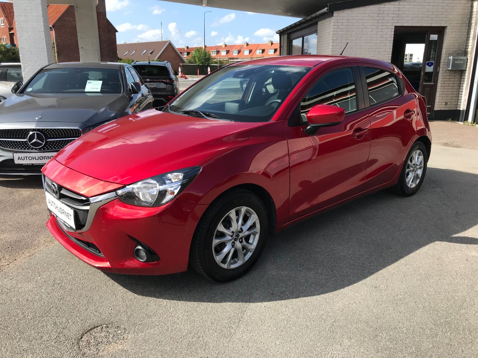 Mazda 2 2016