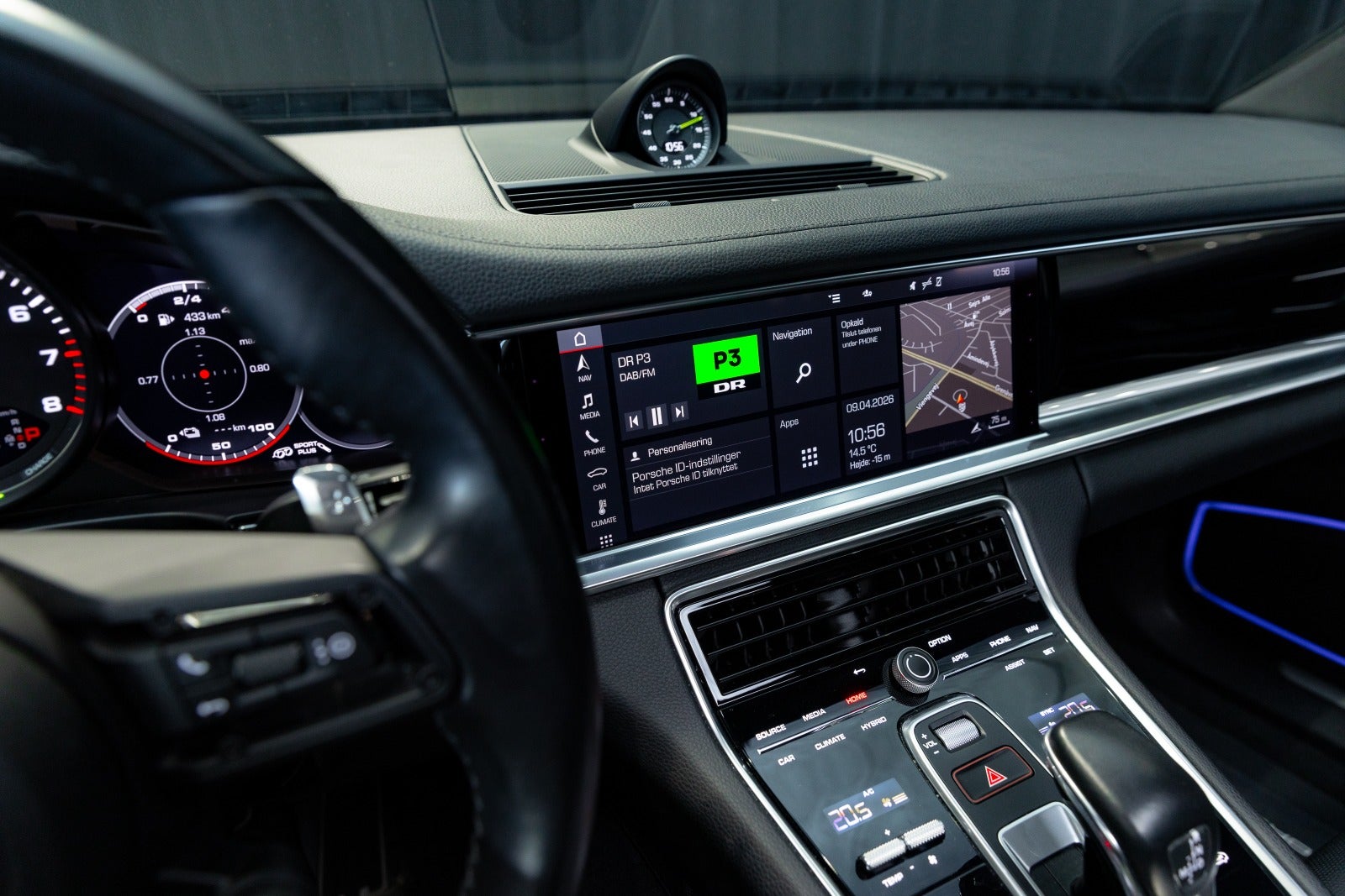 Gallery image 14 of 18