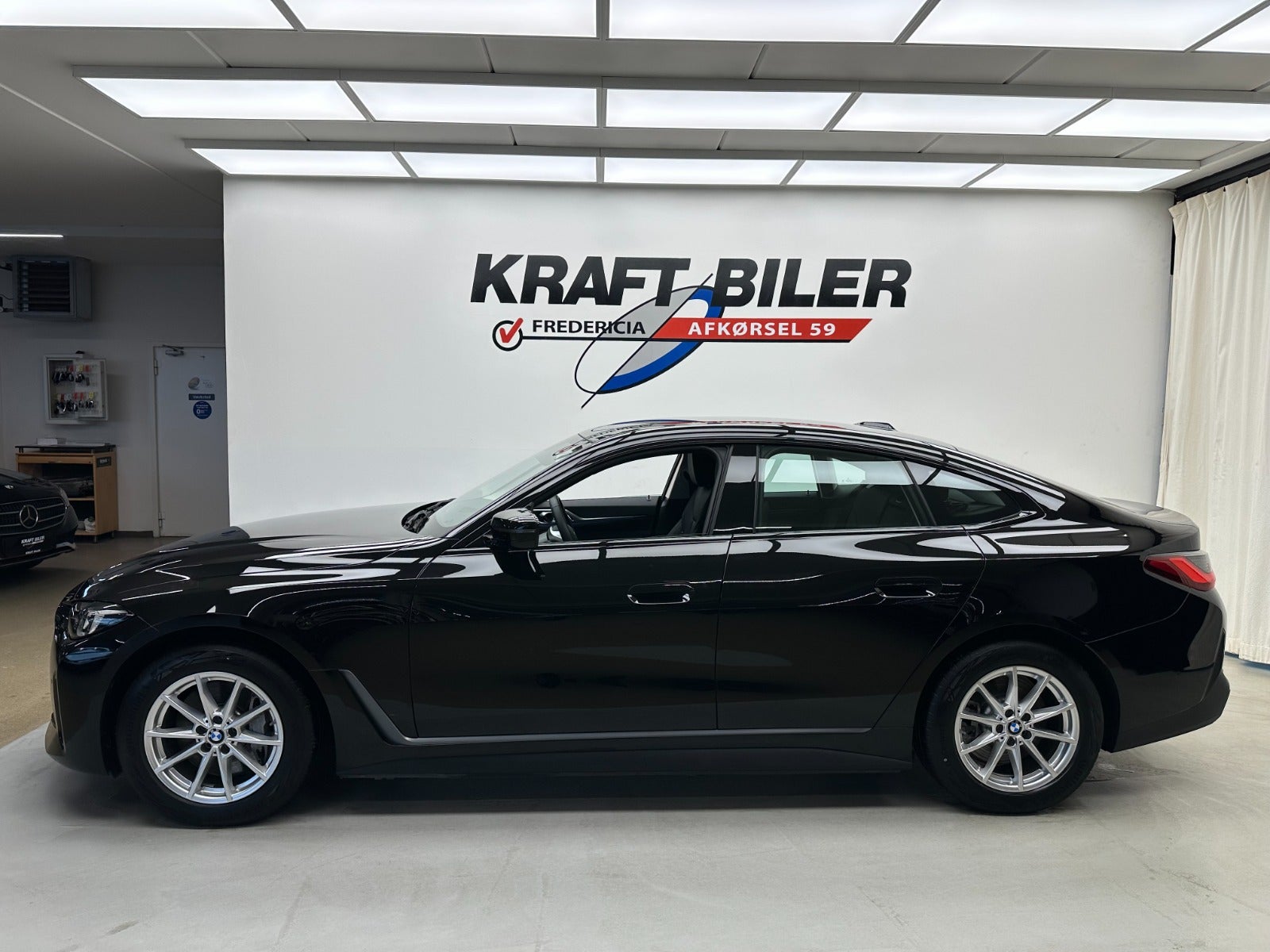 Billede af BMW i4  eDrive35