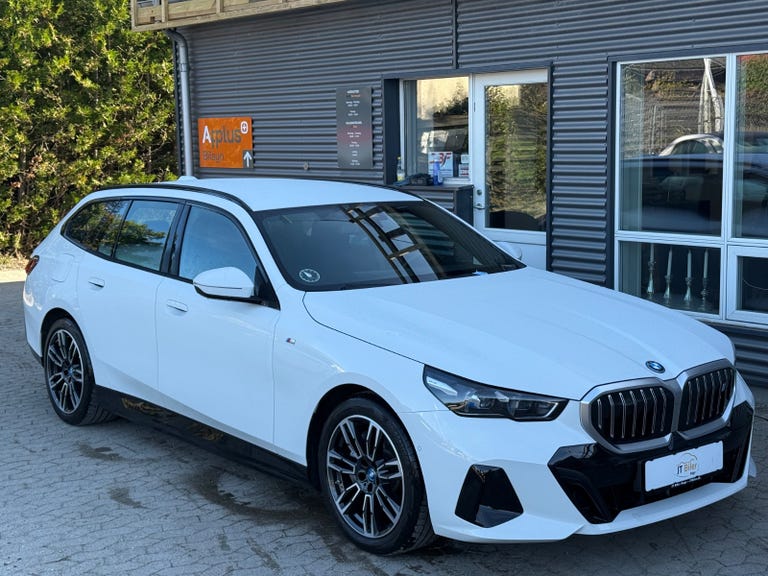 BMW i5 eDrive40 Touring M-Sport