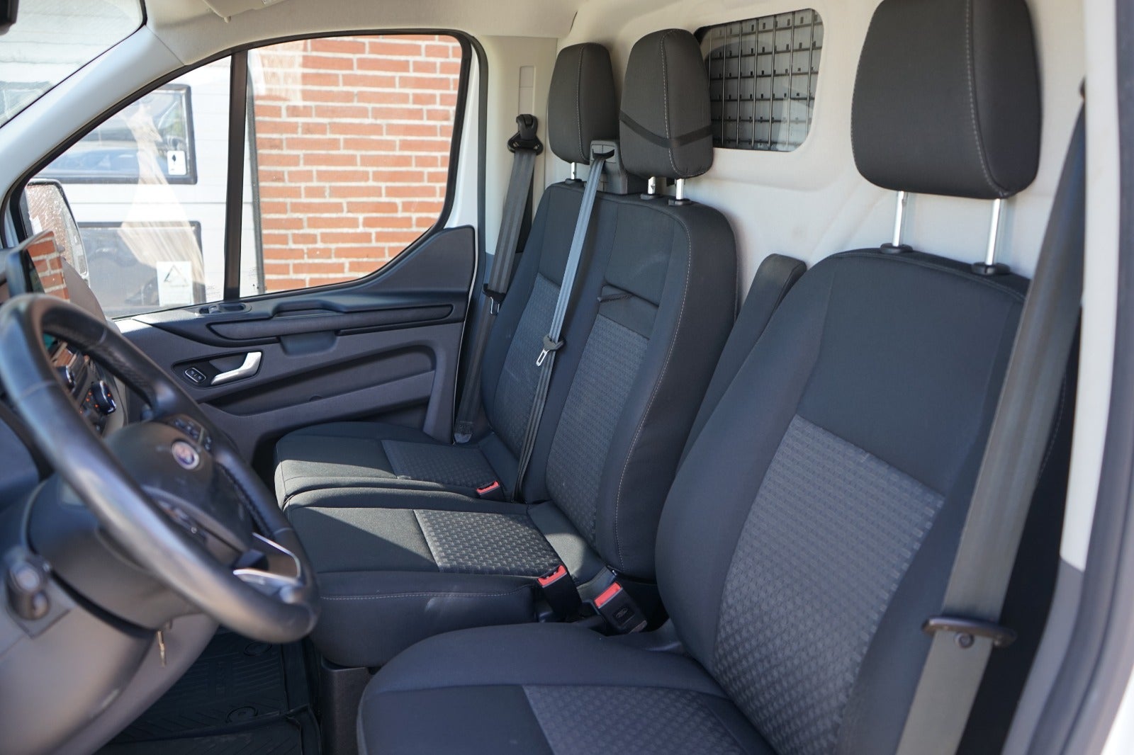 Billede af Ford Transit Custom 300L 2,0 TDCi 130 Trend aut.