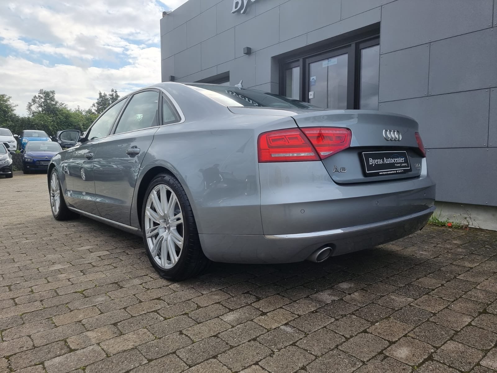 Audi A8 2010