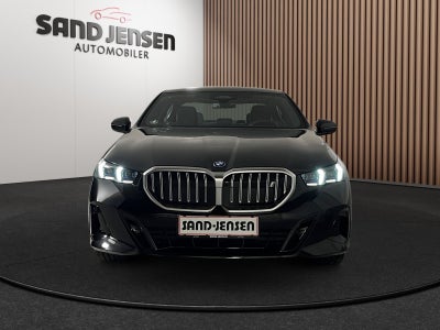 BMW i5 eDrive40 Fully Charged M-Sport