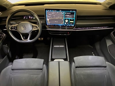 VW ID.7 Style Tourer Van