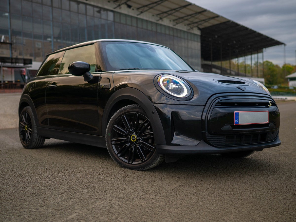 2023 MINI Cooper SE