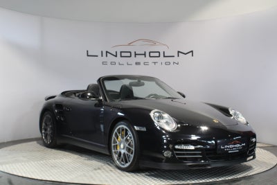 Porsche 911 Turbo S 3,8 Cabriolet PDK 2d