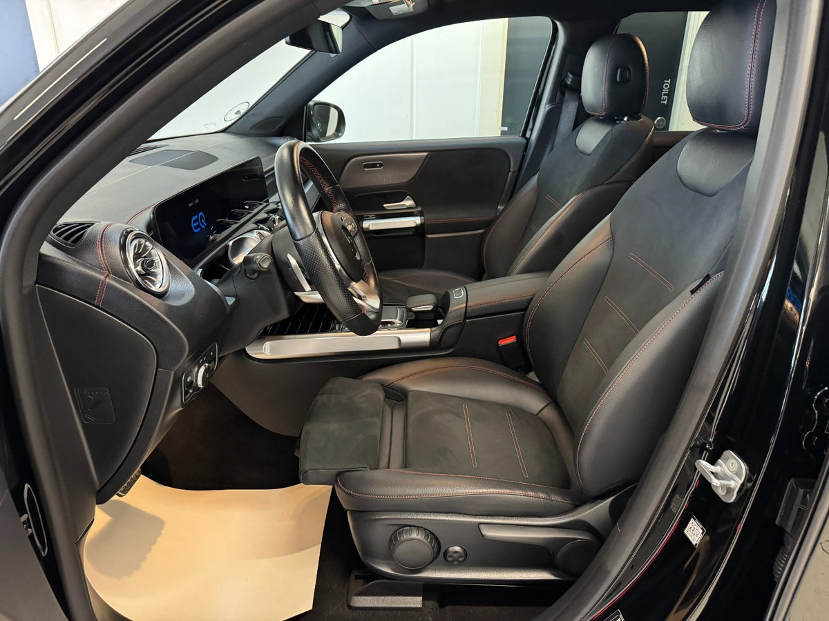 Mercedes EQB250+ AMG Premium Mercedes EQB250+ AMG Premium