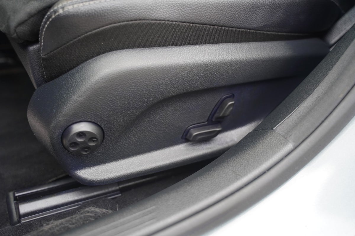 Billede af Mercedes C220 d 2,0 AMG Line stc. aut.