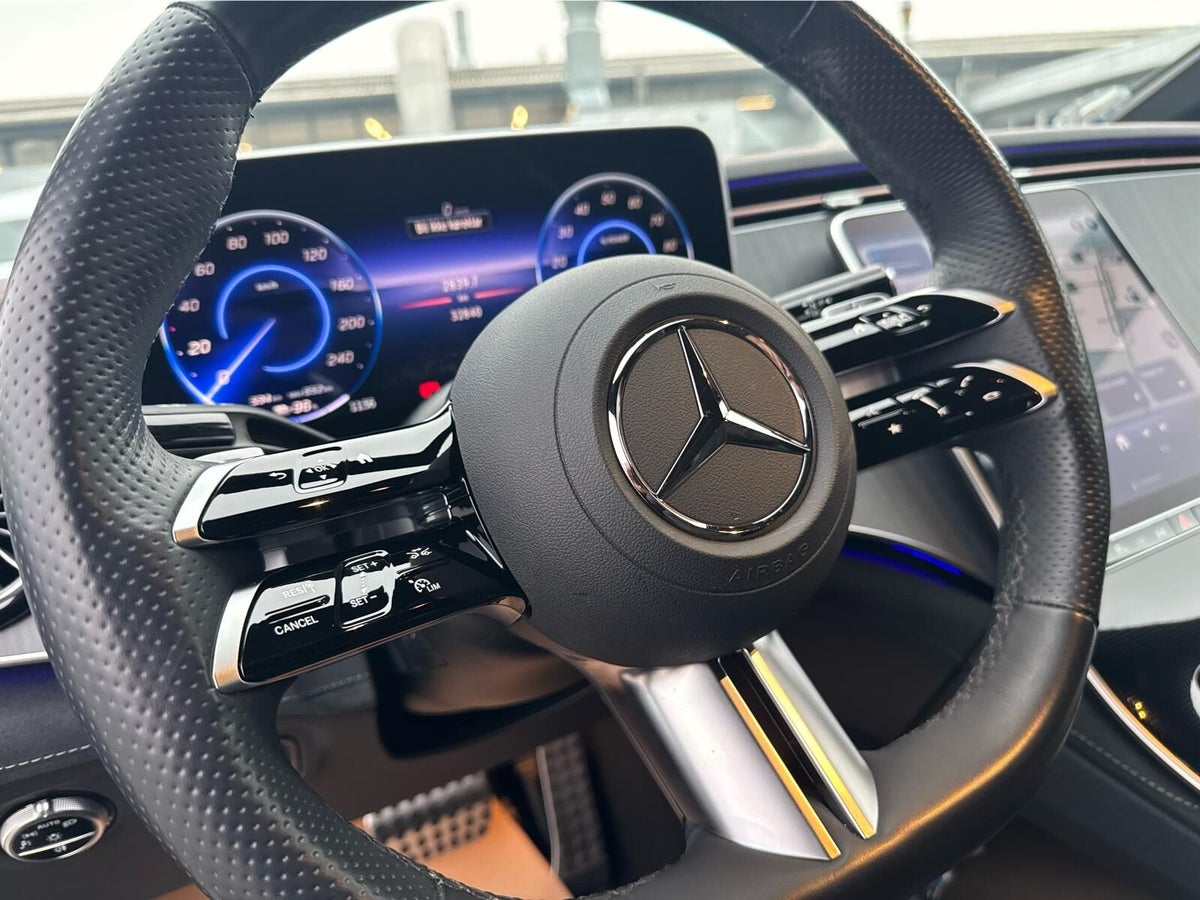 Mercedes EQE350+ AMG Line billede 21