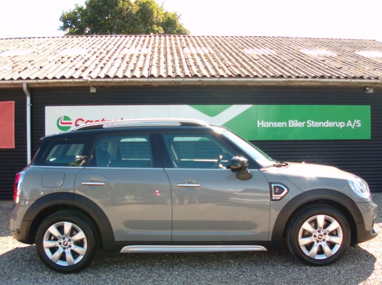 MINI Countryman Cooper S Essential aut.