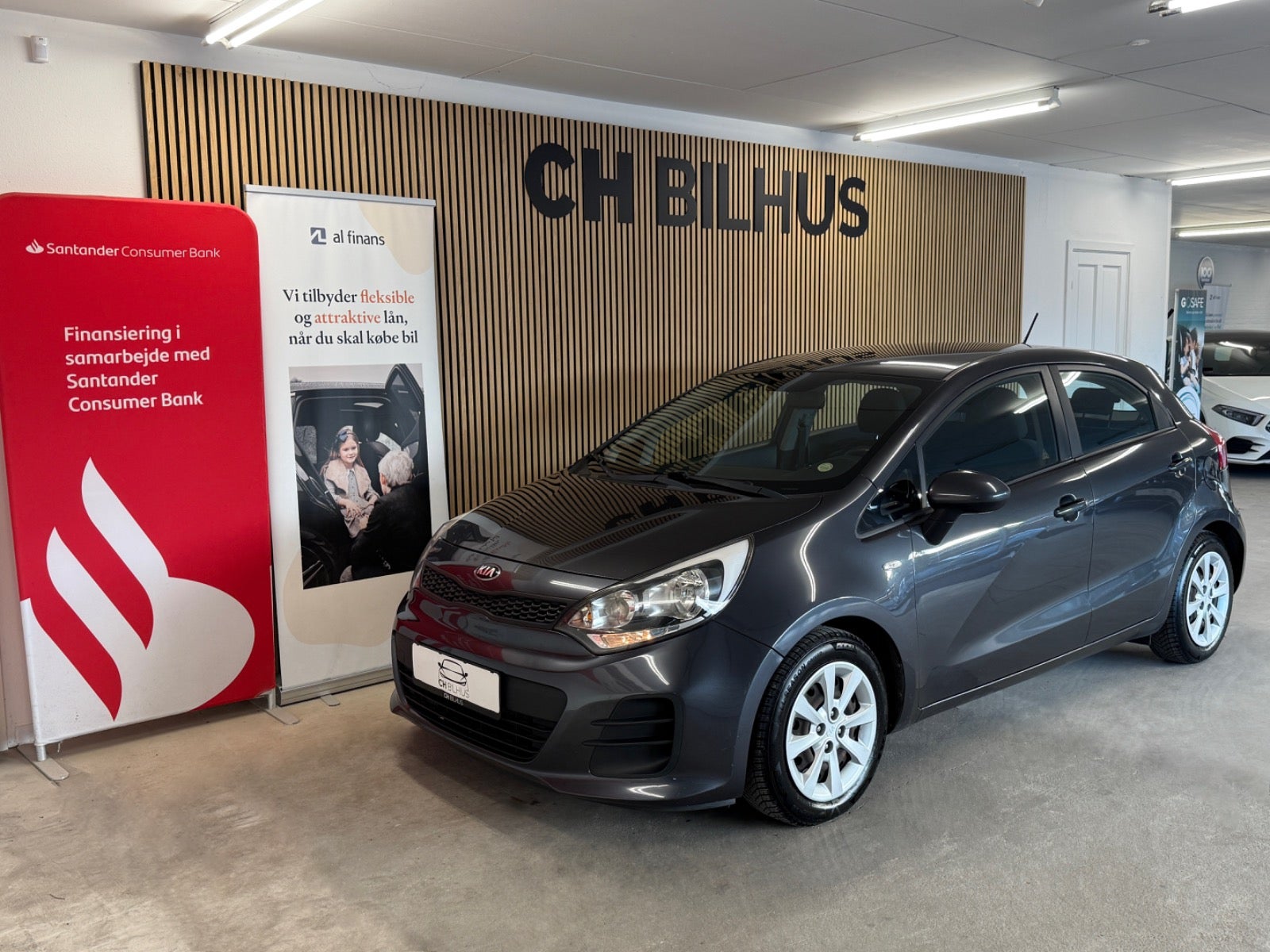 Kia Rio CVVT Style+