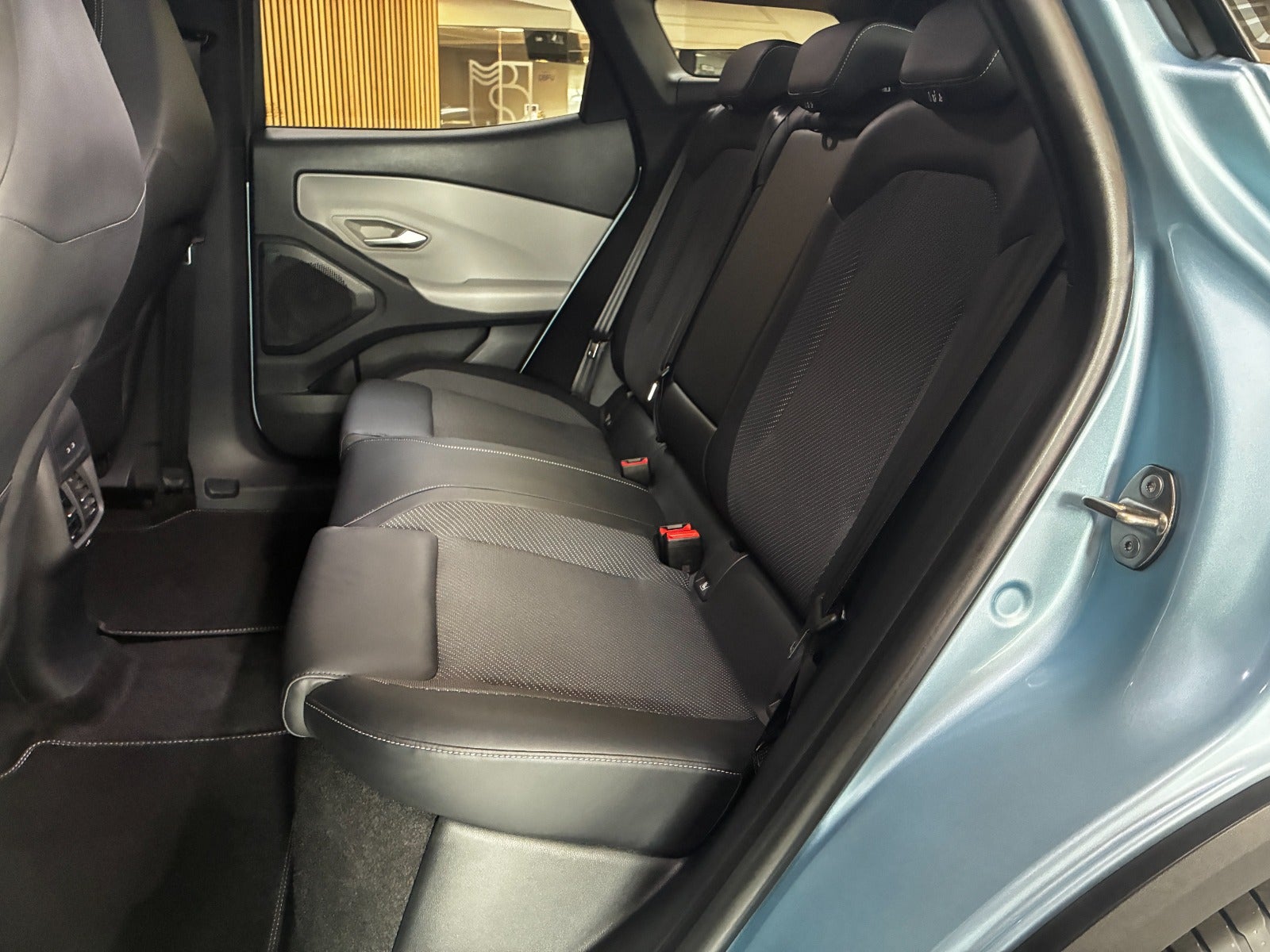Billede af Ford Explorer 79 Select Extended Range