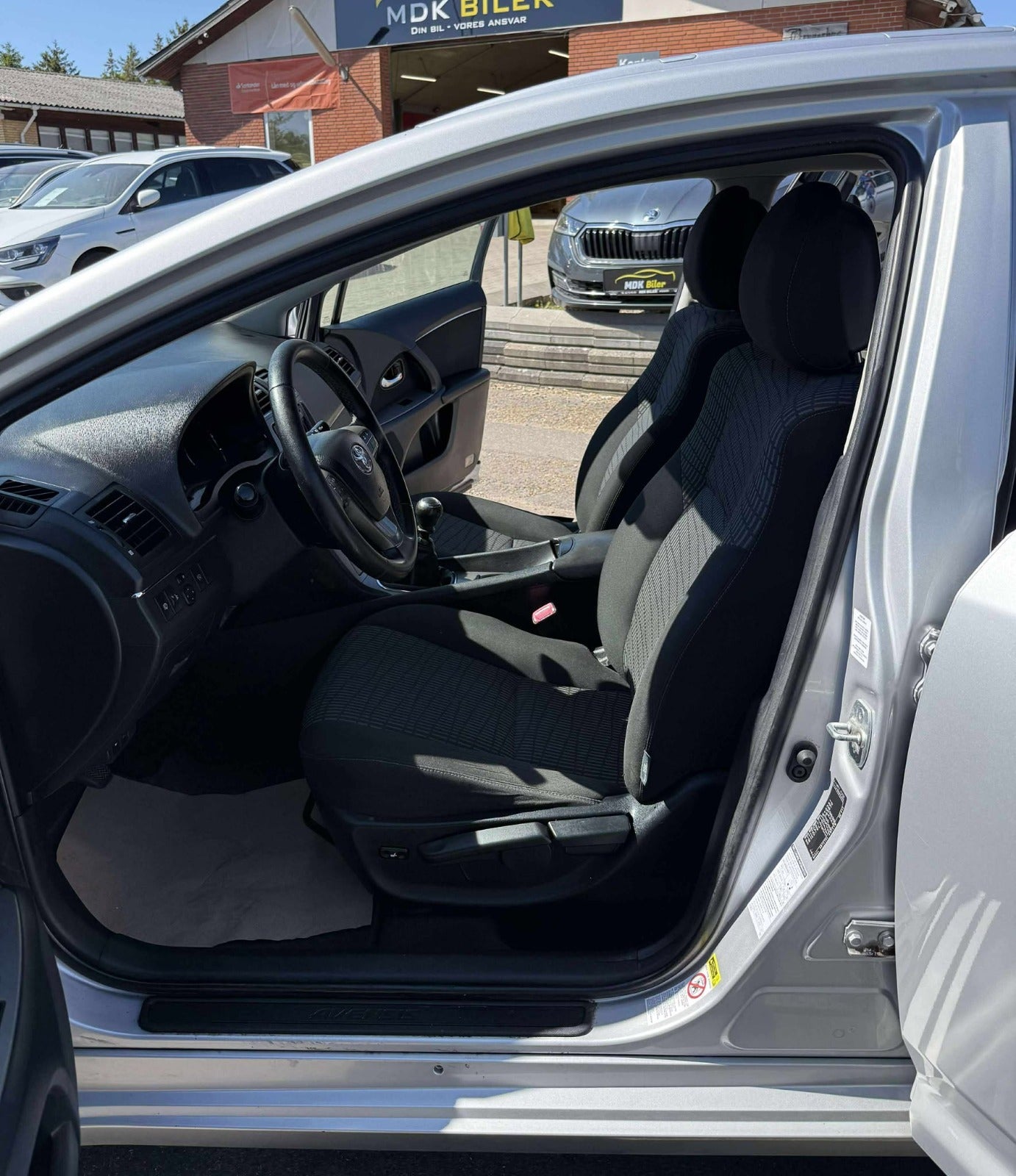 Billede af Toyota Avensis 2,0 D-4D T2 stc.