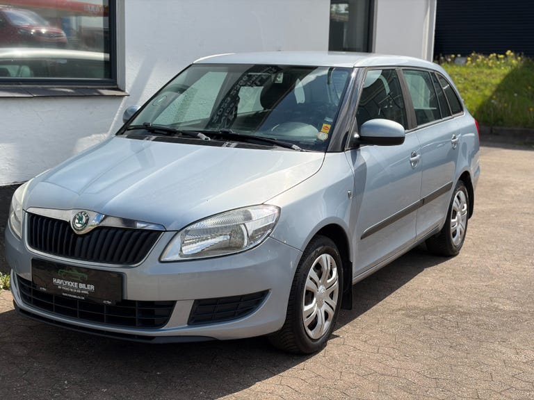 Skoda Fabia 16V Ambiente Combi