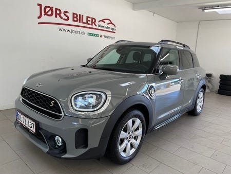 MINI Countryman Cooper SE Essential aut. ALL4