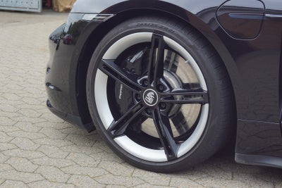 Porsche Taycan Turbo Performance+