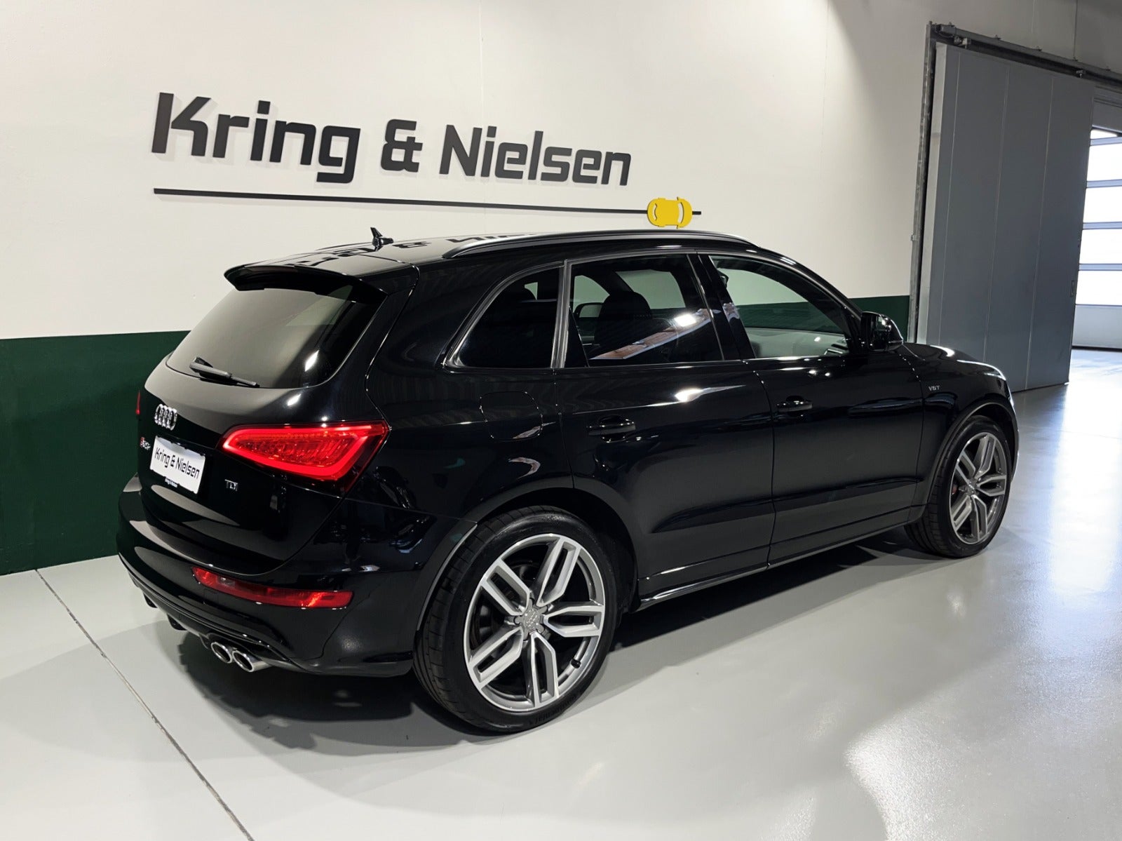 Audi SQ5 2016